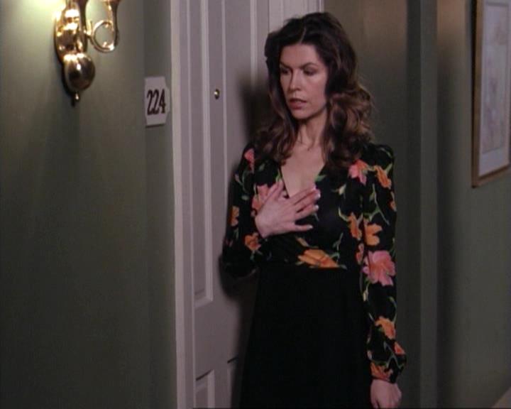 Charmed-Online-dot-net_117That70sEpisode1403.jpg