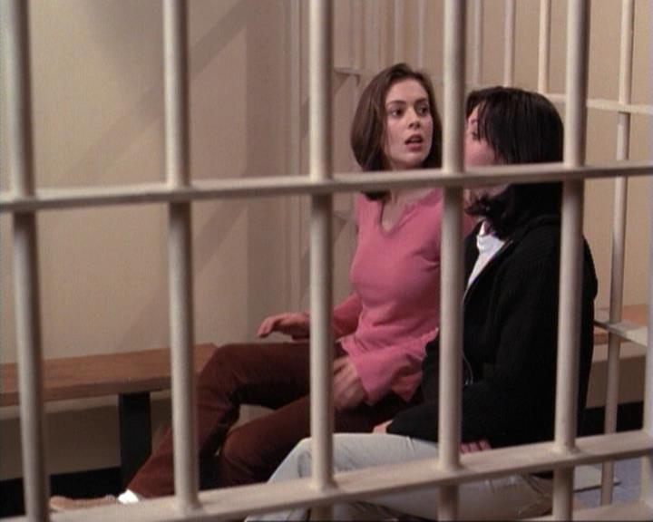 Charmed-Online-dot-net_117That70sEpisode1551.jpg