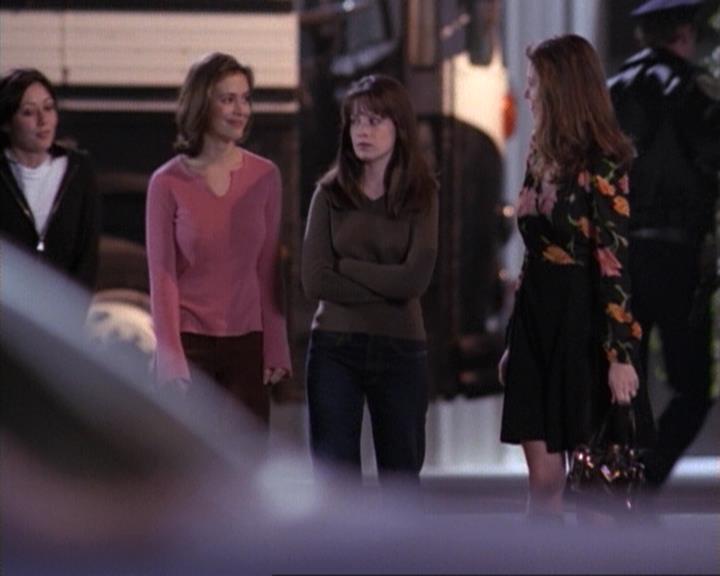 Charmed-Online-dot-net_117That70sEpisode1576.jpg