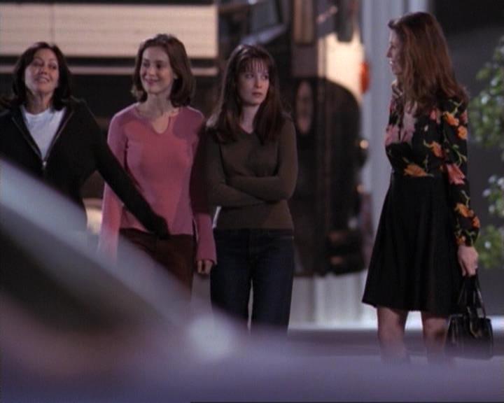 Charmed-Online-dot-net_117That70sEpisode1577.jpg