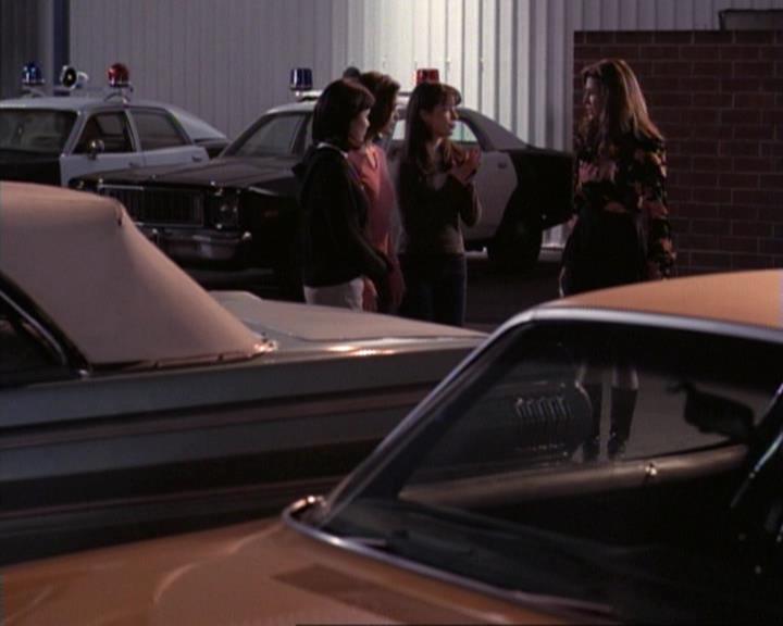 Charmed-Online-dot-net_117That70sEpisode1600.jpg