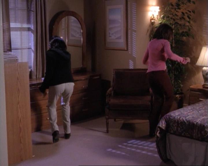 Charmed-Online-dot-net_117That70sEpisode1951.jpg