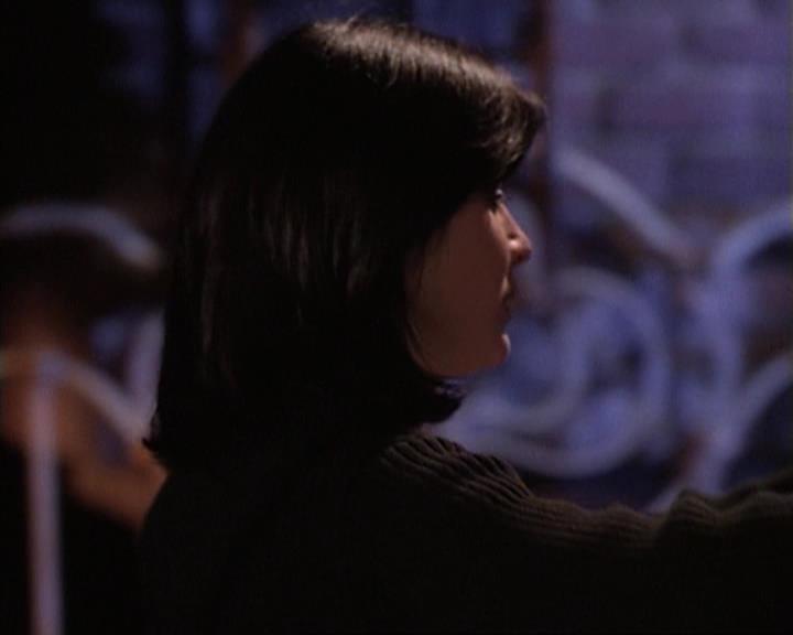 Charmed-Online-dot-net_117That70sEpisode1994.jpg