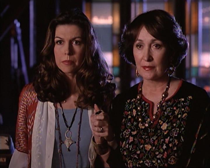 Charmed-Online-dot-net_117That70sEpisode2050.jpg