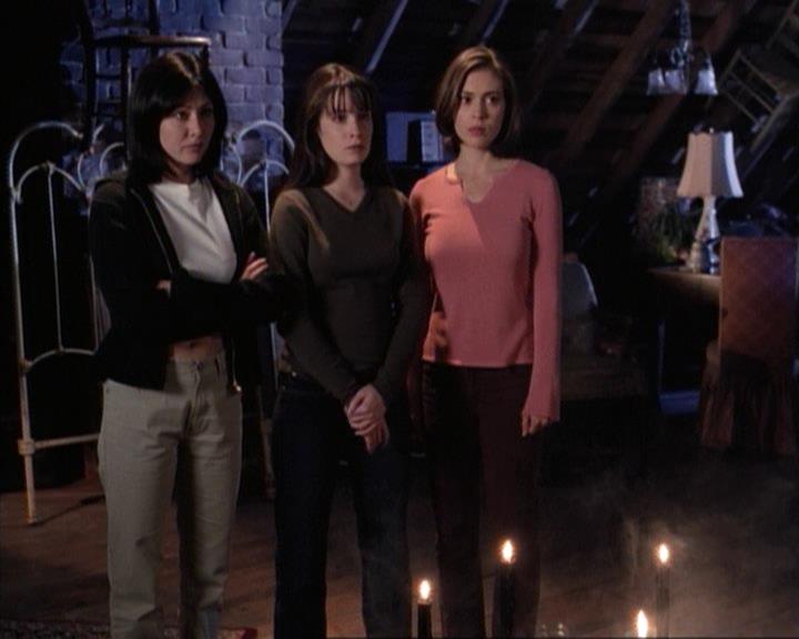 Charmed-Online-dot-net_117That70sEpisode2055.jpg Charmed-Online-dot-net_117That70sEpisode2055.jpg
