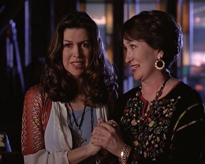 Charmed-Online-dot-net_117That70sEpisode2066.jpg