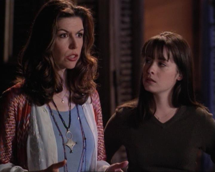 Charmed-Online-dot-net_117That70sEpisode2124.jpg