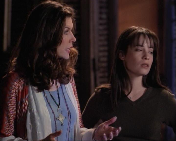 Charmed-Online-dot-net_117That70sEpisode2126.jpg