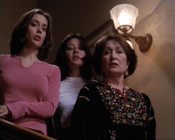 Charmed-Online-dot-net_117That70sEpisode2162.jpg