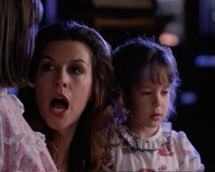 Charmed-Online-dot-net_117That70sEpisode2193.jpg Charmed-Online-dot-net_117That70sEpisode2193.jpg