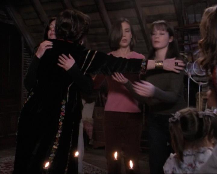 Charmed-Online-dot-net_117That70sEpisode2234.jpg