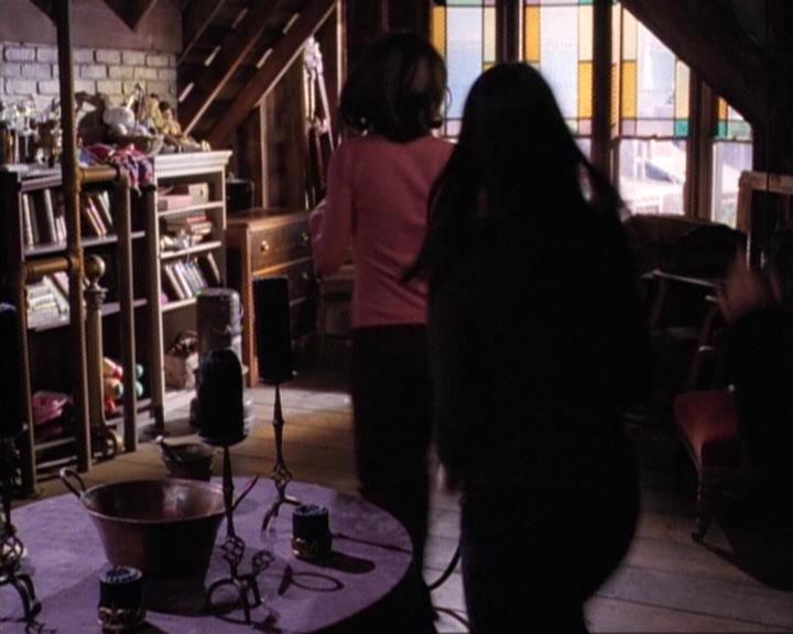 Charmed-Online-dot-net_117That70sEpisode2262.jpg