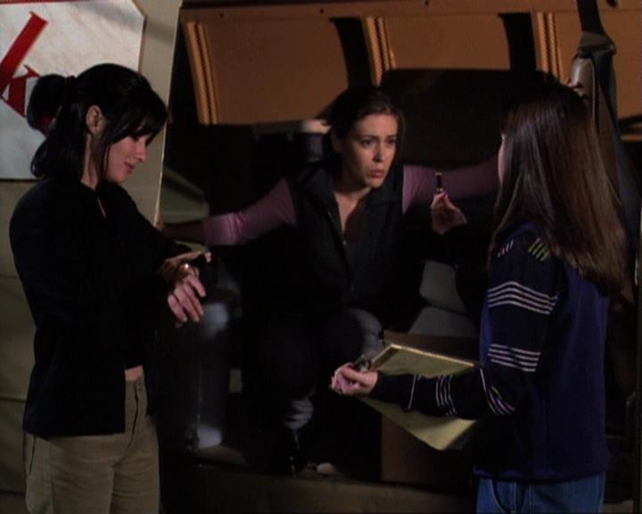 Charmed-Online-dot-net_118WhenBadWarlocksTurnGood0110.jpg