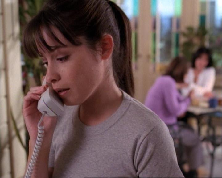 Charmed-Online-dot-net_118WhenBadWarlocksTurnGood0405.jpg