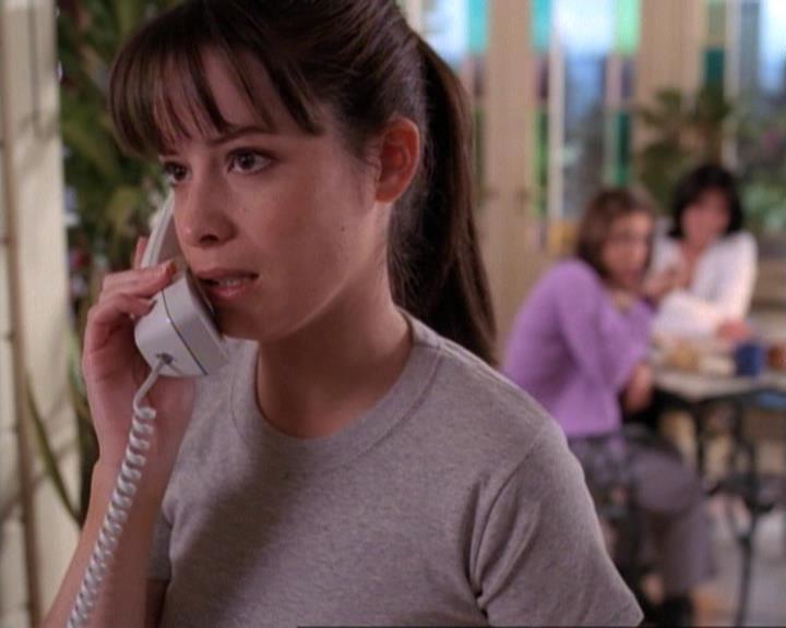 Charmed-Online-dot-net_118WhenBadWarlocksTurnGood0409.jpg Charmed-Online-dot-net_118WhenBadWarlocksTurnGood0409.jpg