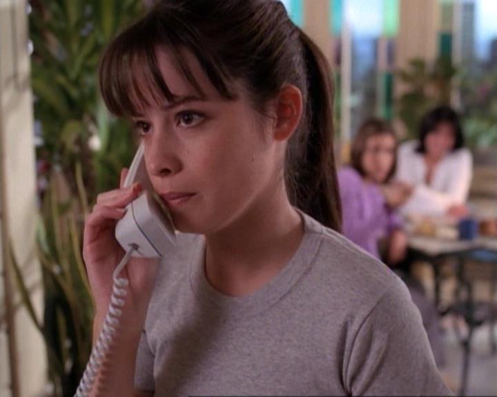 Charmed-Online-dot-net_118WhenBadWarlocksTurnGood0410.jpg