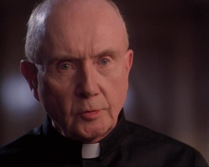 Charmed-Online-dot-net_118WhenBadWarlocksTurnGood0520.jpg
