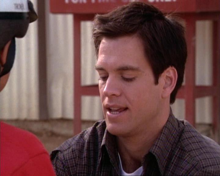 Charmed-Online-dot-net_118WhenBadWarlocksTurnGood0674.jpg