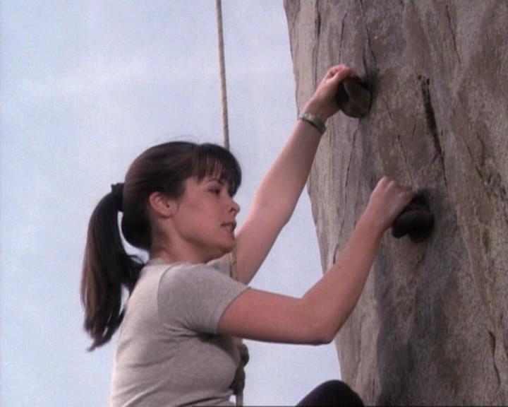 Charmed-Online-dot-net_118WhenBadWarlocksTurnGood0831.jpg