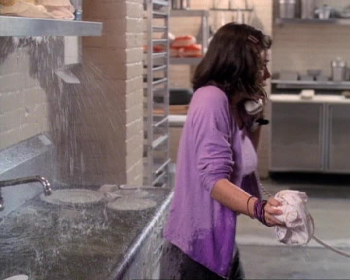 Charmed-Online-dot-net_118WhenBadWarlocksTurnGood0893.jpg