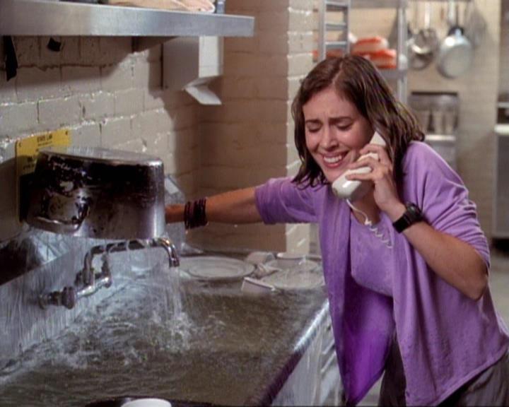 Charmed-Online-dot-net_118WhenBadWarlocksTurnGood0918.jpg