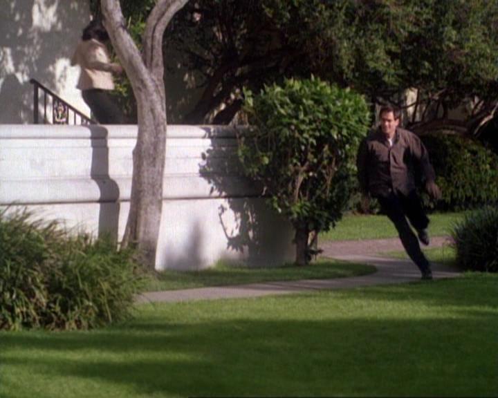 Charmed-Online-dot-net_118WhenBadWarlocksTurnGood0968.jpg Charmed-Online-dot-net_118WhenBadWarlocksTurnGood0968.jpg