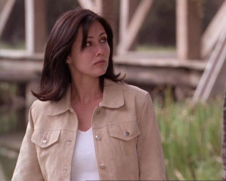 Charmed-Online-dot-net_118WhenBadWarlocksTurnGood1154.jpg