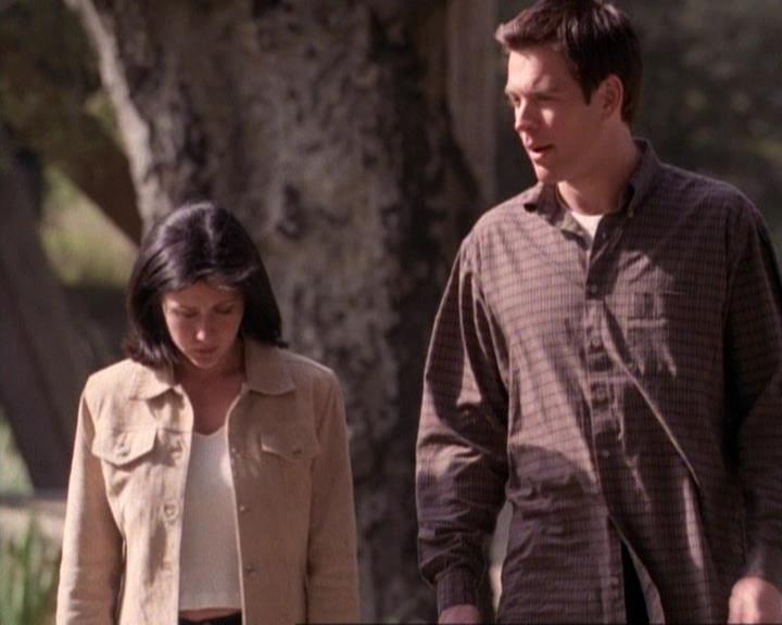 Charmed-Online-dot-net_118WhenBadWarlocksTurnGood1175.jpg