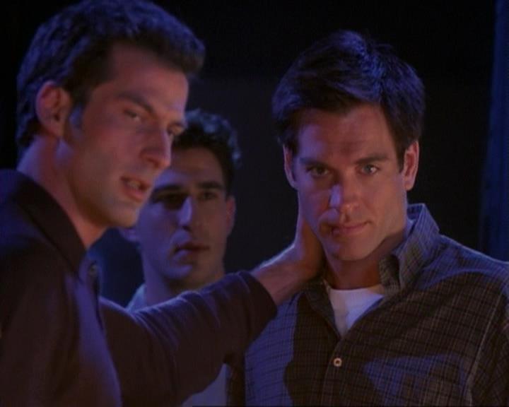 Charmed-Online-dot-net_118WhenBadWarlocksTurnGood1322.jpg Charmed-Online-dot-net_118WhenBadWarlocksTurnGood1322.jpg