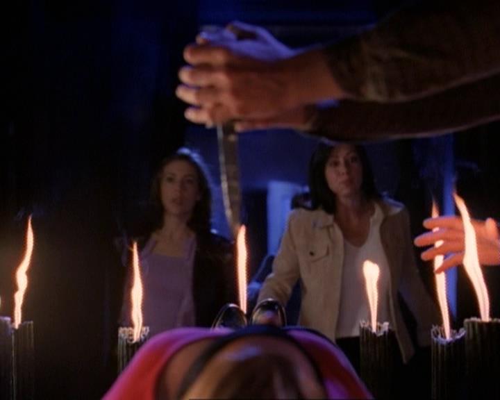 Charmed-Online-dot-net_118WhenBadWarlocksTurnGood1346.jpg