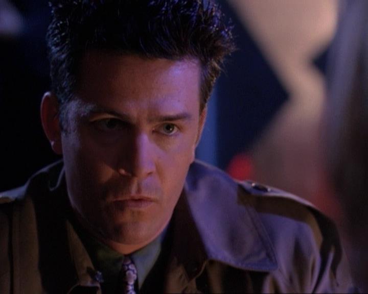 Charmed-Online-dot-net_118WhenBadWarlocksTurnGood1418.jpg