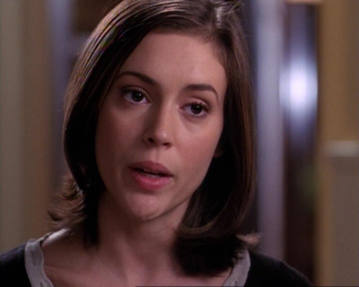 Charmed-Online-dot-net_118WhenBadWarlocksTurnGood1653.jpg