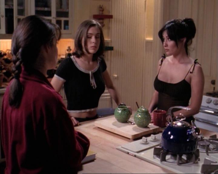Charmed-Online-dot-net_118WhenBadWarlocksTurnGood1658.jpg