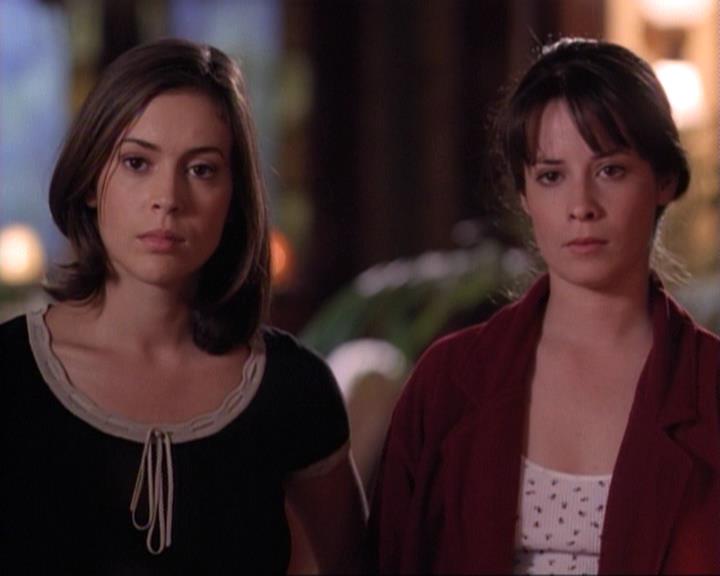 Charmed-Online-dot-net_118WhenBadWarlocksTurnGood1765.jpg