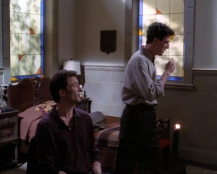 Charmed-Online-dot-net_118WhenBadWarlocksTurnGood1829.jpg