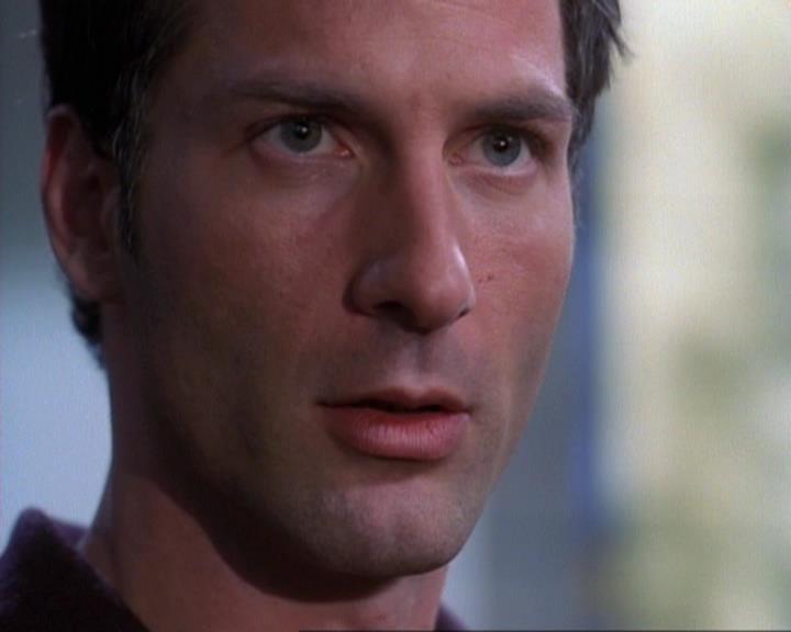 Charmed-Online-dot-net_118WhenBadWarlocksTurnGood1842.jpg