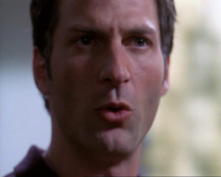 Charmed-Online-dot-net_118WhenBadWarlocksTurnGood1862.jpg