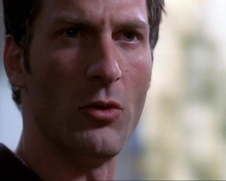 Charmed-Online-dot-net_118WhenBadWarlocksTurnGood1871.jpg