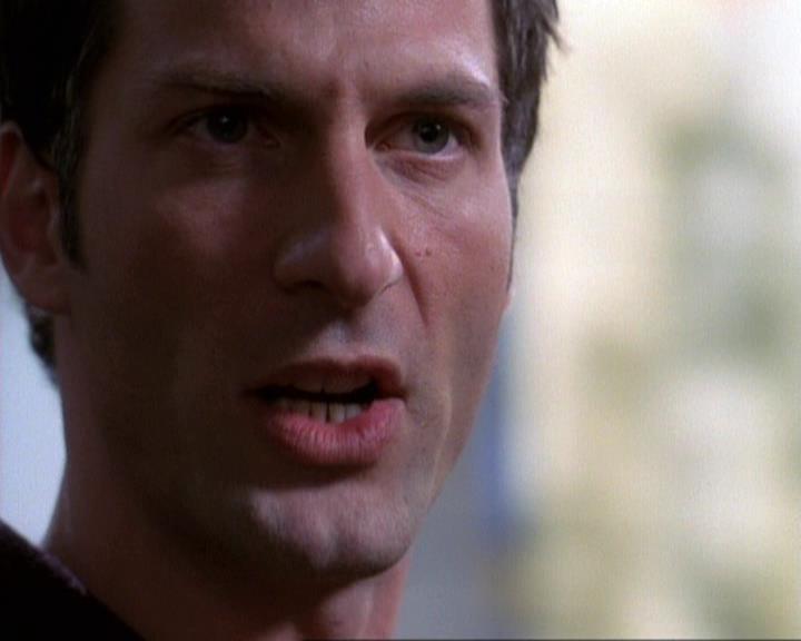 Charmed-Online-dot-net_118WhenBadWarlocksTurnGood1872.jpg