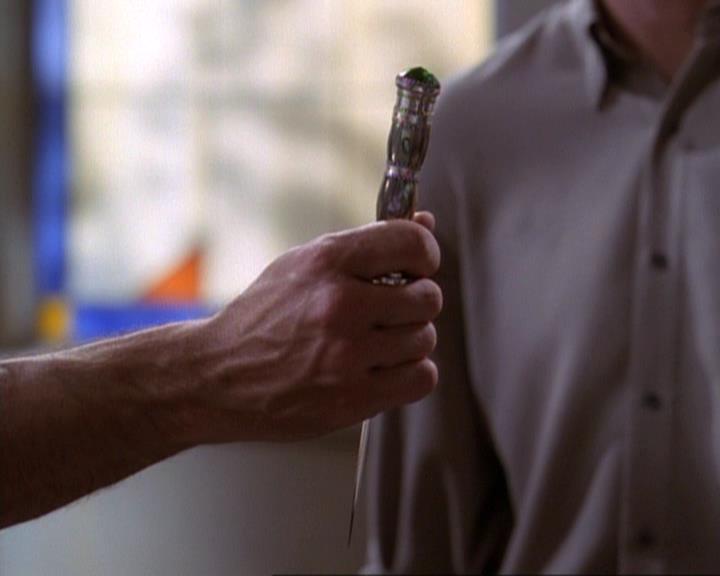 Charmed-Online-dot-net_118WhenBadWarlocksTurnGood1874.jpg