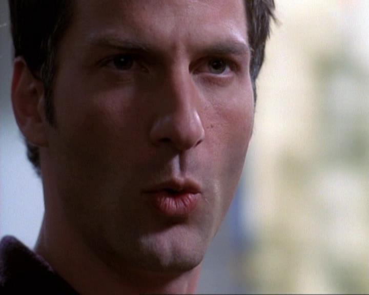 Charmed-Online-dot-net_118WhenBadWarlocksTurnGood1876.jpg