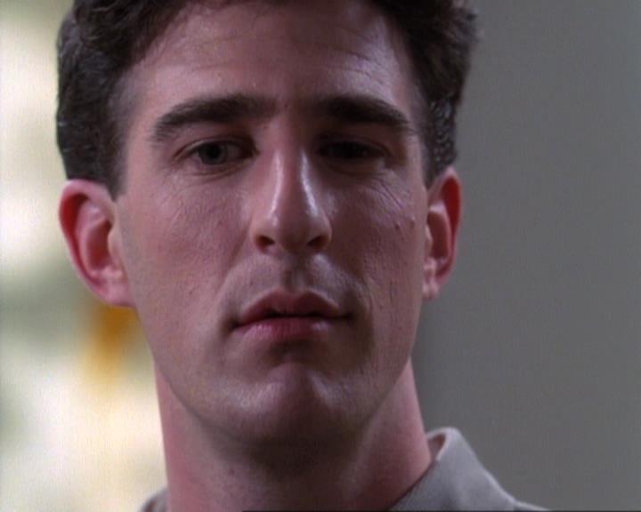 Charmed-Online-dot-net_118WhenBadWarlocksTurnGood1877.jpg
