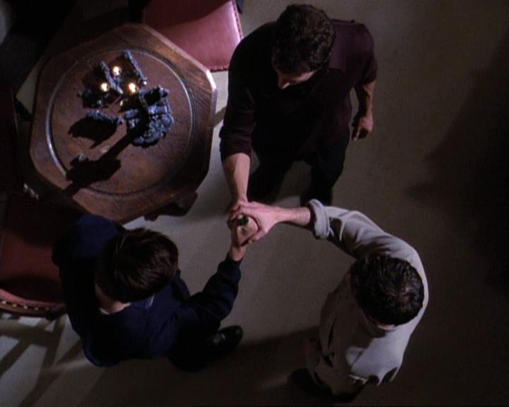 Charmed-Online-dot-net_118WhenBadWarlocksTurnGood1893.jpg