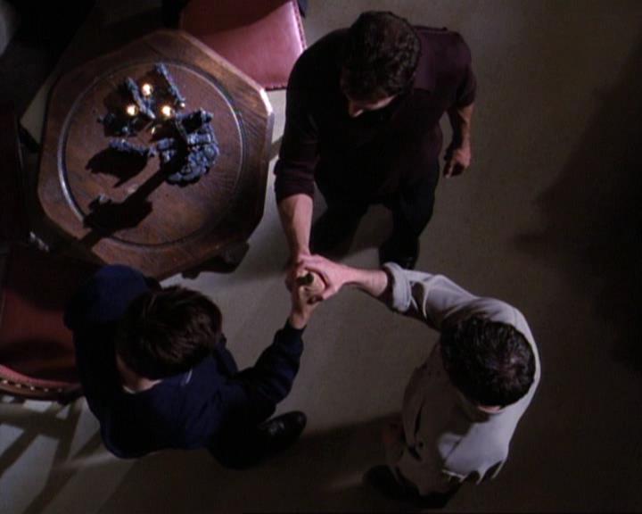 Charmed-Online-dot-net_118WhenBadWarlocksTurnGood1894.jpg