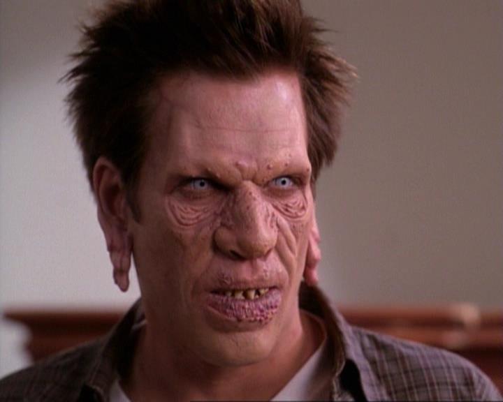 Charmed-Online-dot-net_118WhenBadWarlocksTurnGood2037.jpg