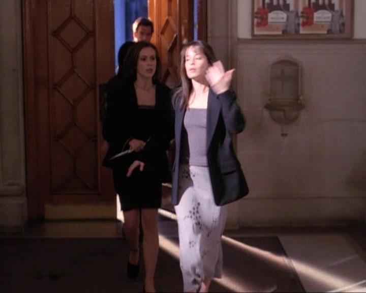 Charmed-Online-dot-net_118WhenBadWarlocksTurnGood2092.jpg