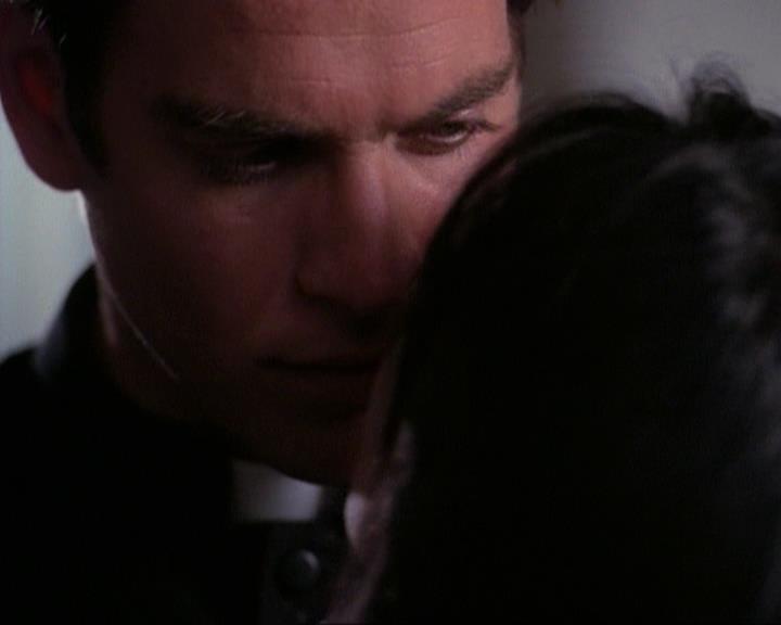 Charmed-Online-dot-net_118WhenBadWarlocksTurnGood2197.jpg