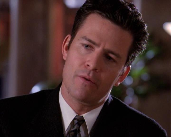 Charmed-Online-dot-net_118WhenBadWarlocksTurnGood2292.jpg