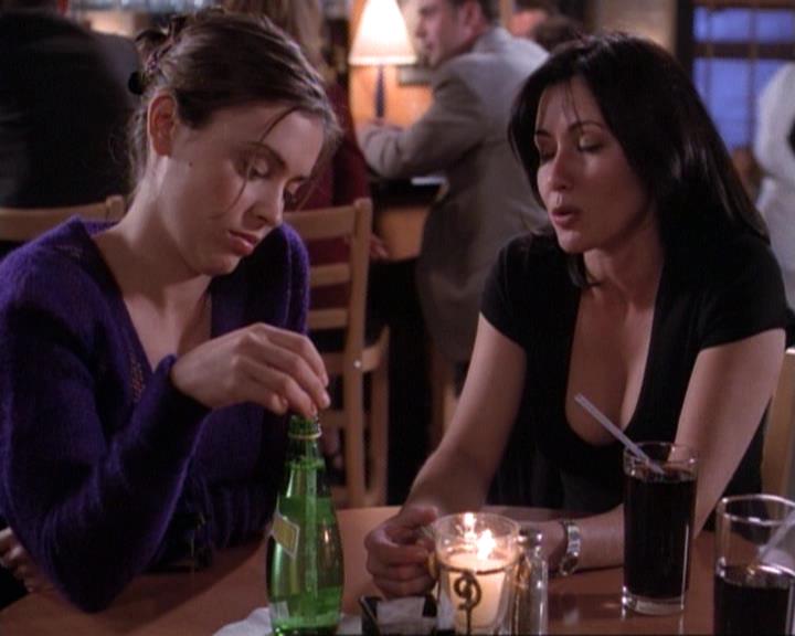 Charmed-Online-dot-net_118WhenBadWarlocksTurnGood2406.jpg