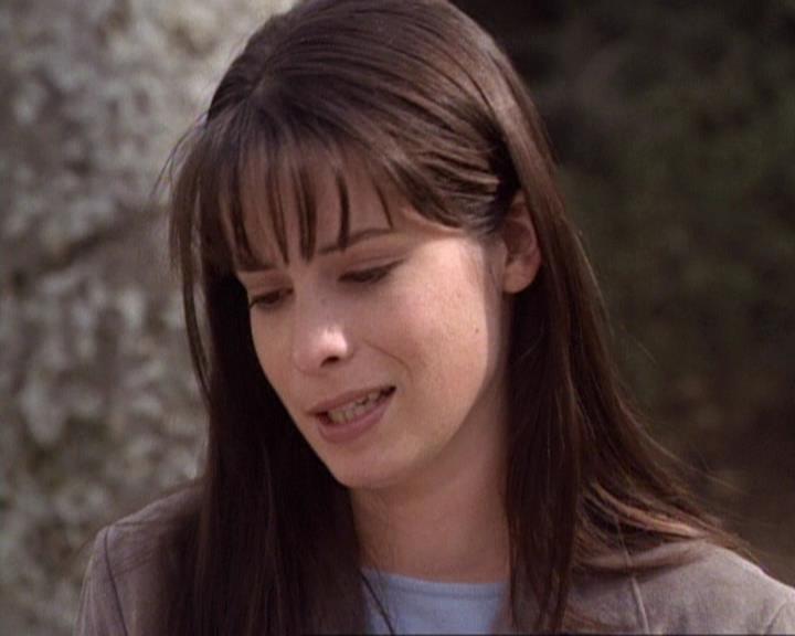 Charmed-Online-dot-net_119OutOfSight0024.jpg